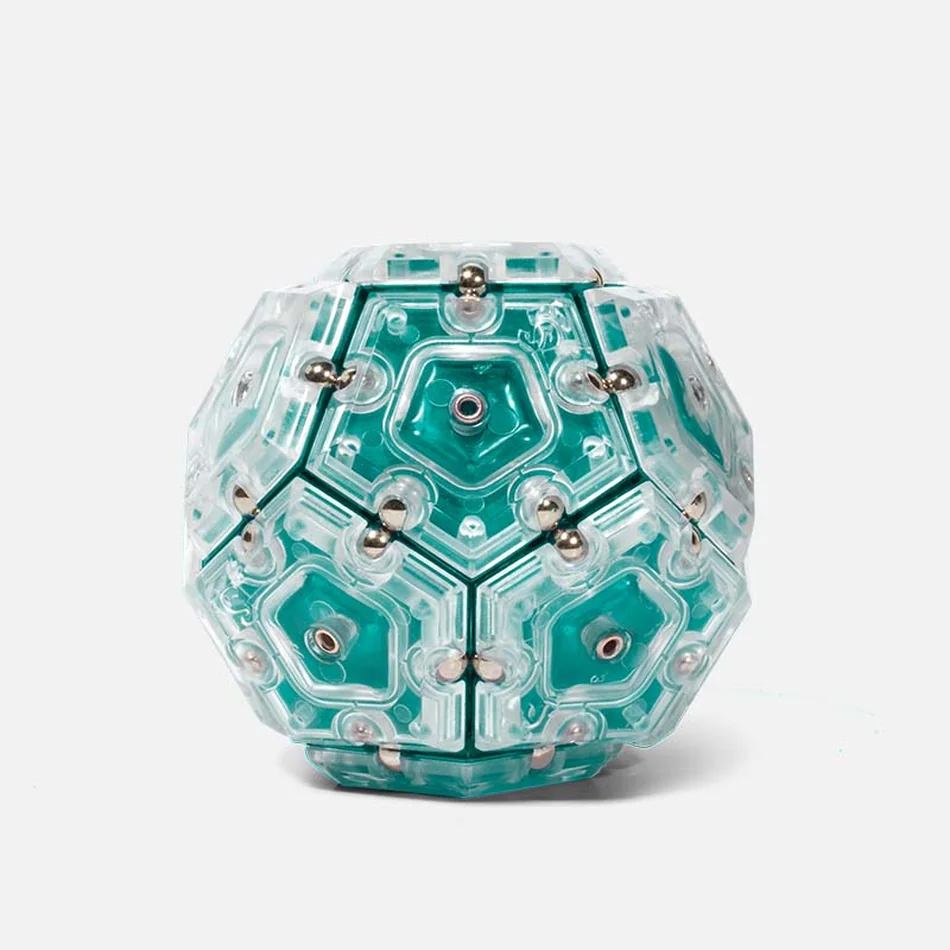sphere made out of magnetic pentagonal pieces